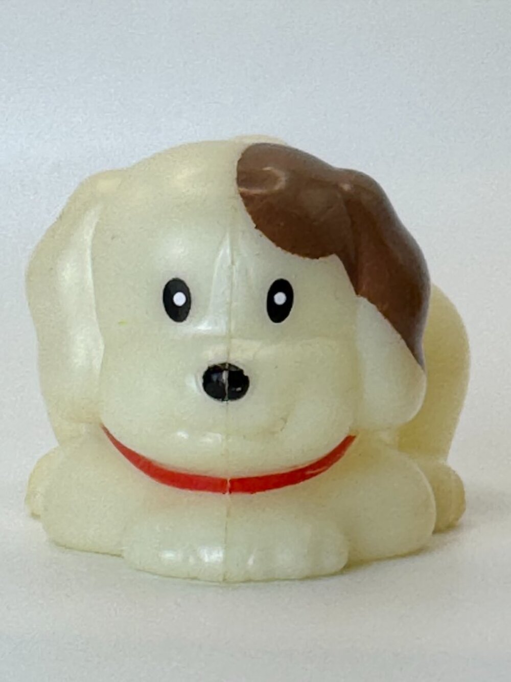 Redbox Dollhouse Family DOG White Brown Red Collar Toy Figure